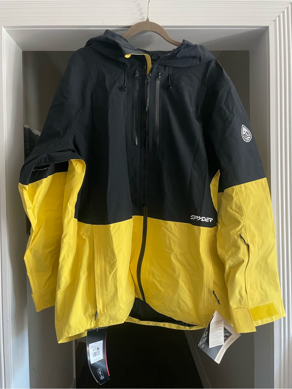 Spyder Men’s Jagged GORE-TEX Shell Winter Jacket-Bobby Brown-NWT-Size XL